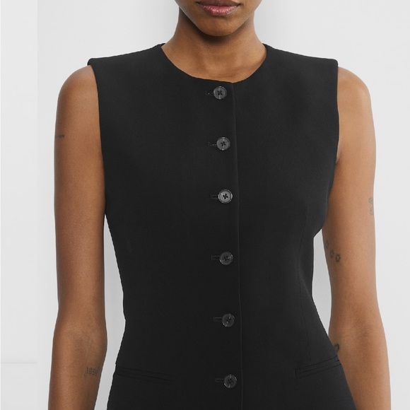 Aritzia Juris Vest - Picture 4 of 5